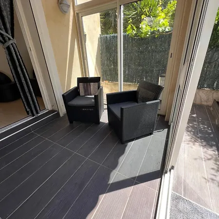 Club Phoenix * Bandol